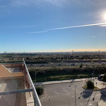Apartamento De 1 Dormitorio, Atico 4Pax Alcorcón Buitenkant foto